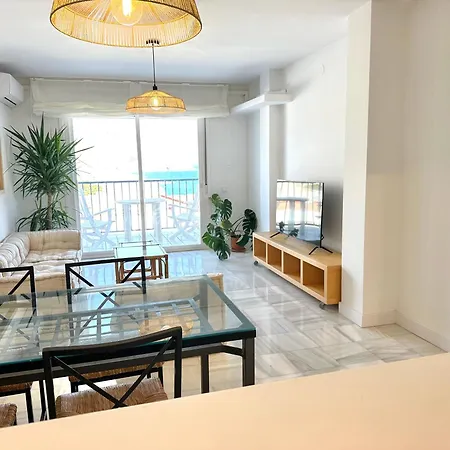 Espectaculares Vistas Al Mediterraneo Con Piscina A 80 Metros De La Playa Apartment *
